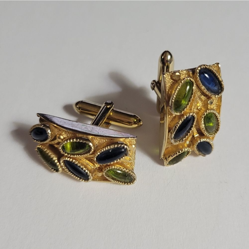 Swank Men's Gold Rectangular Gemstone Cufflinks